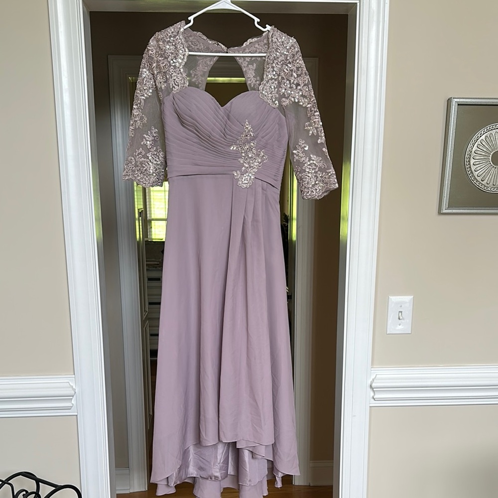 Gown in Lavender Lace NWOT
